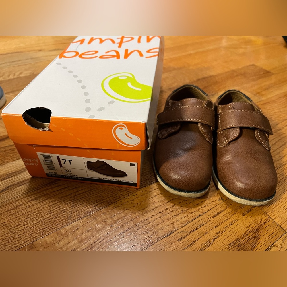 **SOLD** Toddler Boy’s Shoes Size 7T